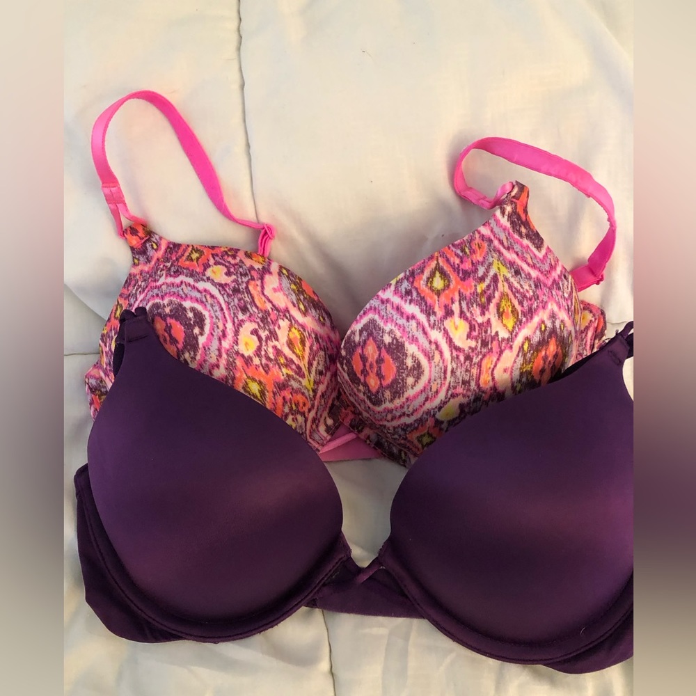 Victorias Secret BOMBSHELL bra (2 total) 32C